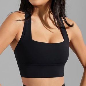 Medium Buffbunny Revolution Sports bra